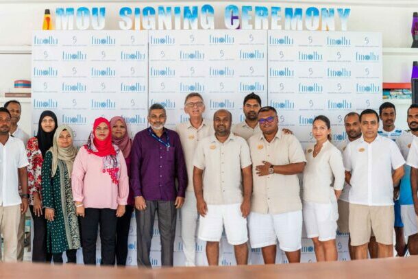 Members of MNU and Seaside Finolhu Baa Atoll Maldives coming together for a similar cause.