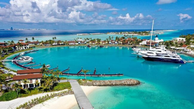 CROSSROADS Maldives properties CROSSROADS Maldives properties in South Male' Atoll