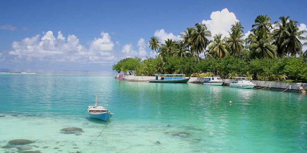 SriLankan Airlines x Gan Island Promotion for Middle Eastern Travellers. Photo Credit: holidify.com via Google Images SriLankan Airlines x Gan Island Promotion for Middle Eastern Travellers. Photo Credit: holidify.com via Google Images