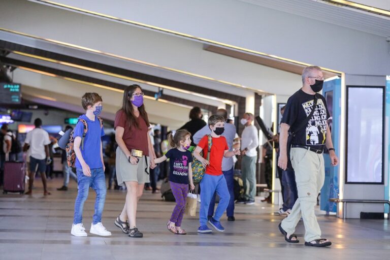 Maldives Tourism Numbers Topped by China. Photo Credit: mbt.mv via Google Images